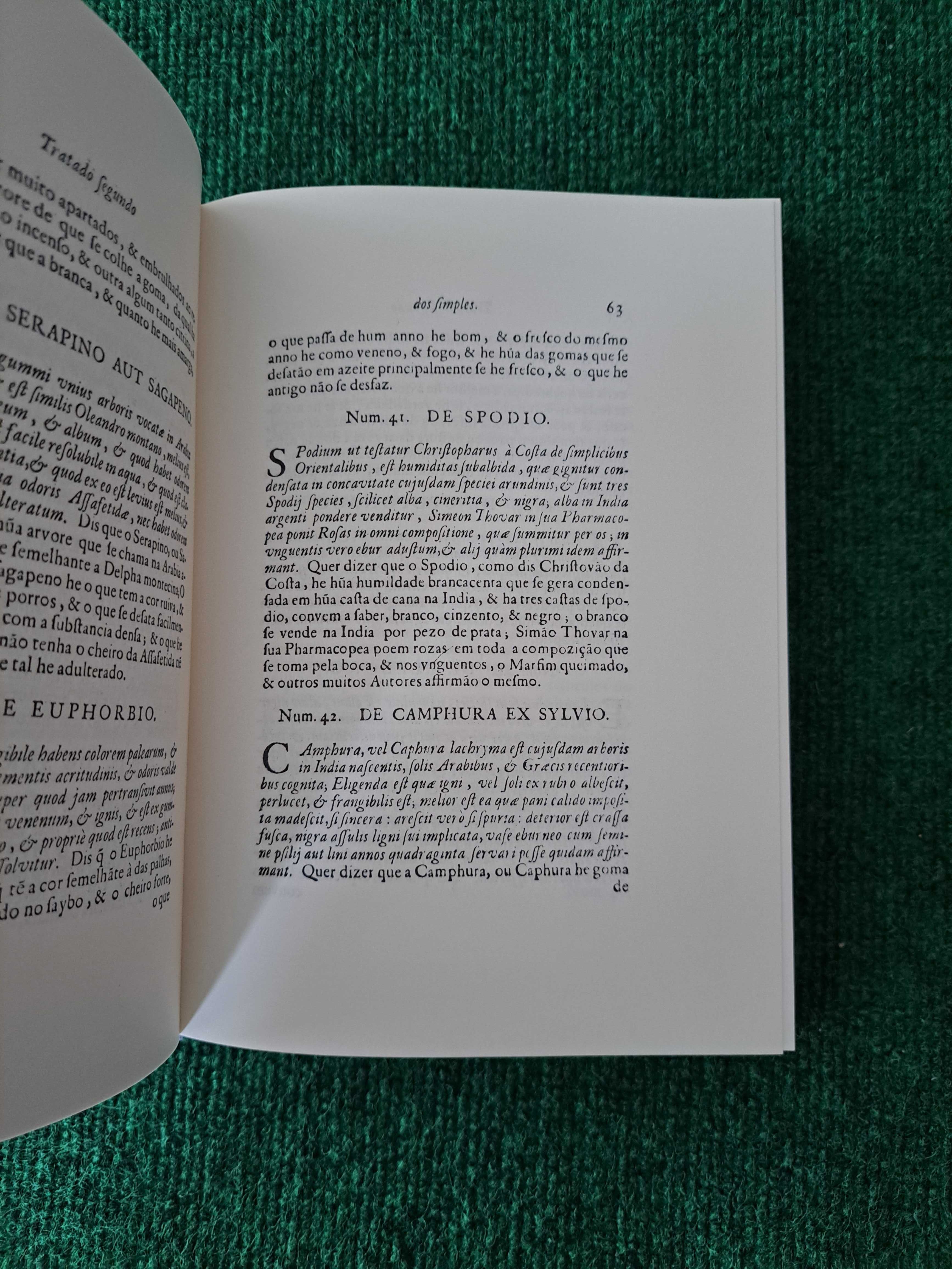 Pharmacopea Lusitana - D. Caetano de Santo António