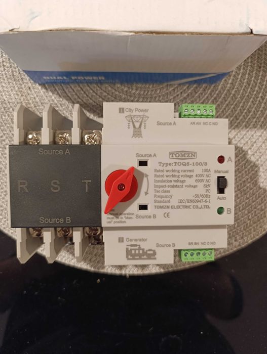 Автоматичний вимикач