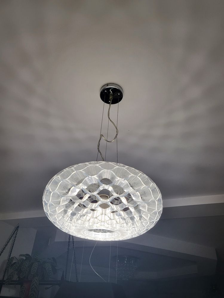 Lampa, żyrandol.