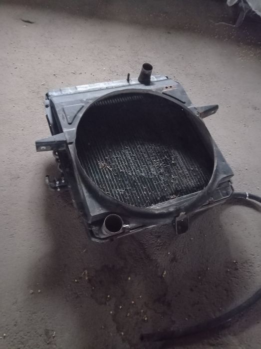 Радіатор автомобіля  Камаз  бувший у використані.