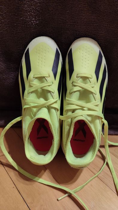 Кросівки для футболу Adidas