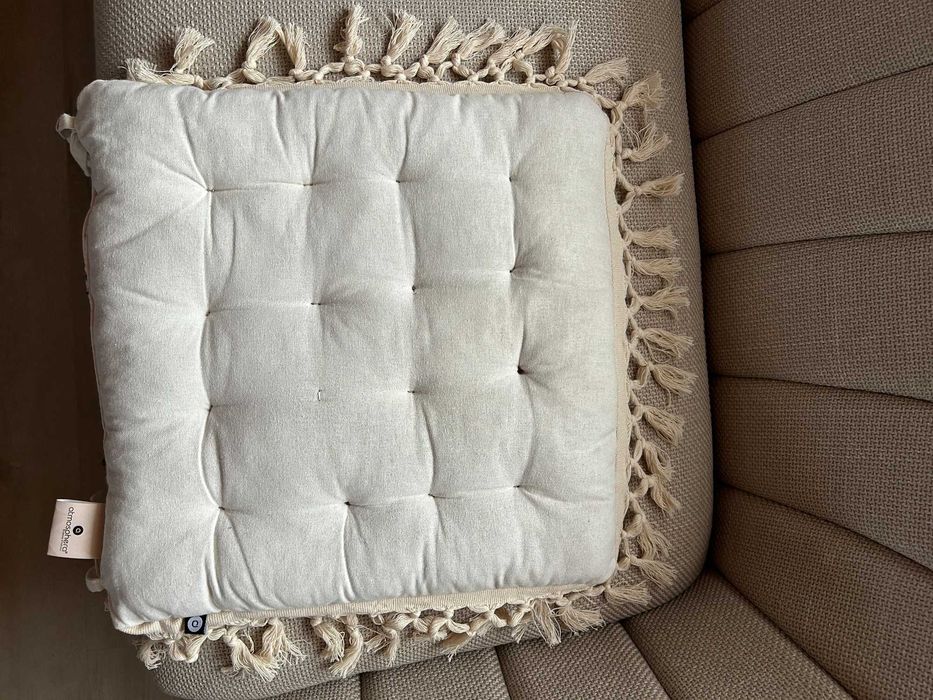 Poduszki na krzesła boho poduchy kremowe zestaw poduszek z frędzlami