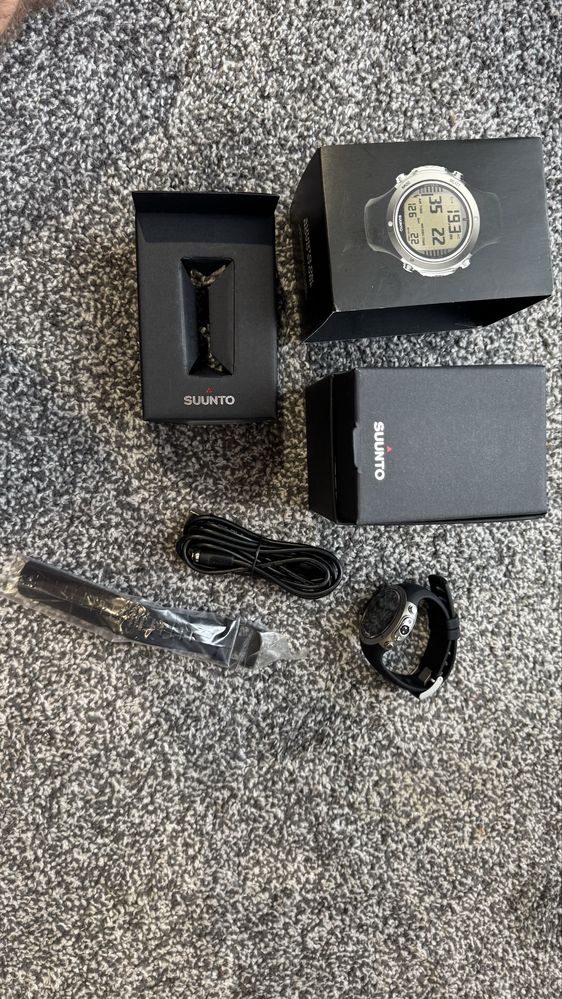 Komputer nurkowy Suunto D6i ideał
