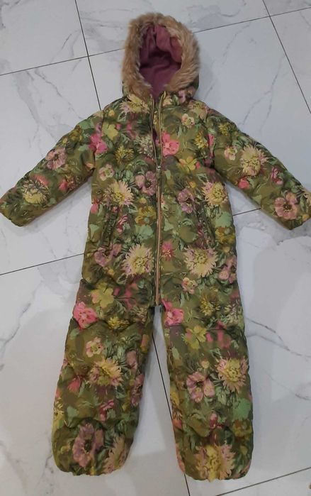 Продам зимовий комбінезон next 110