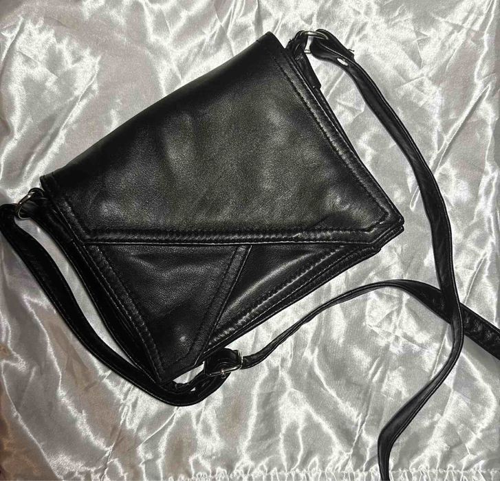 Продам сумочку новую кожаную