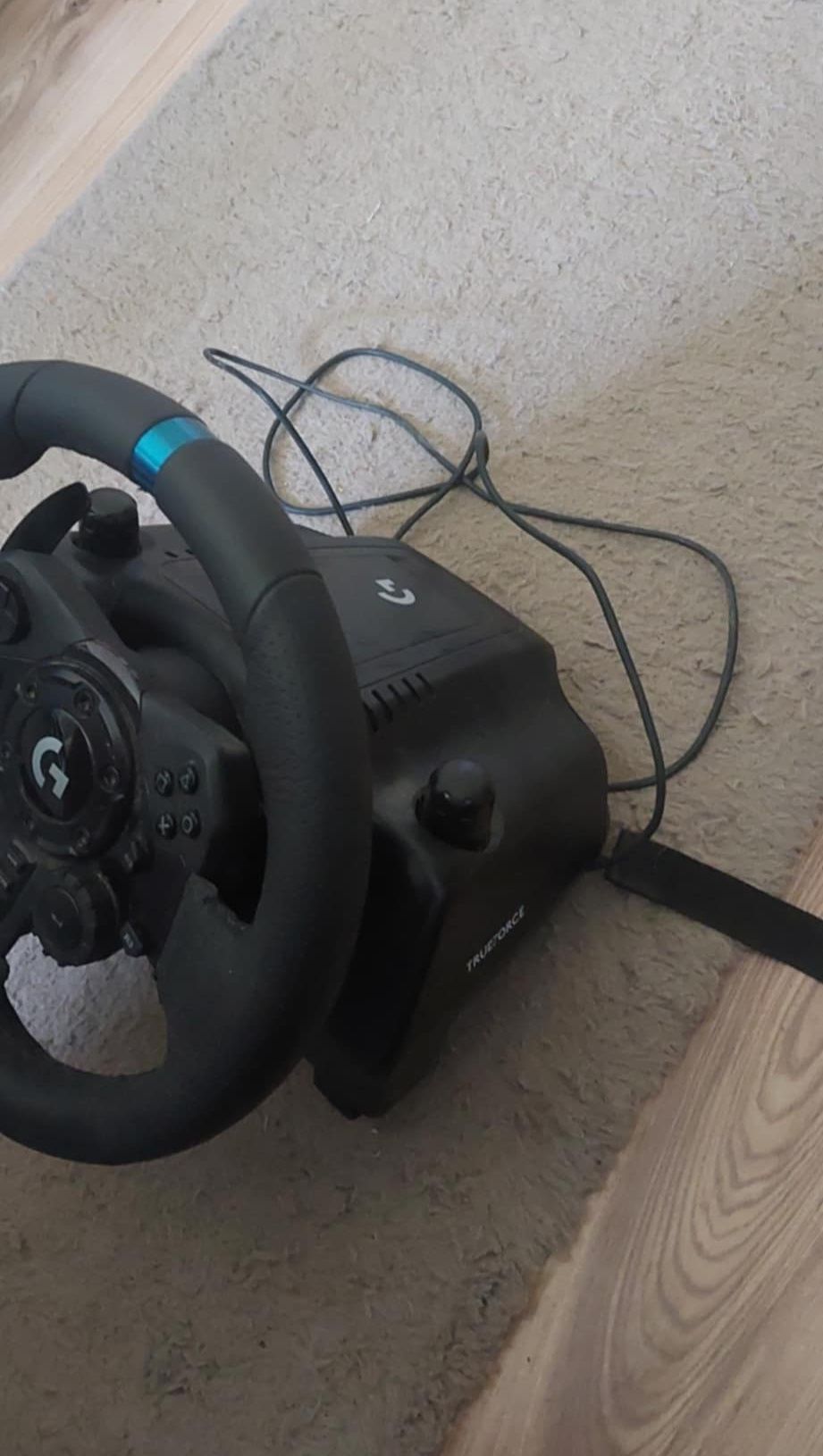 Kierownica Logitech G923