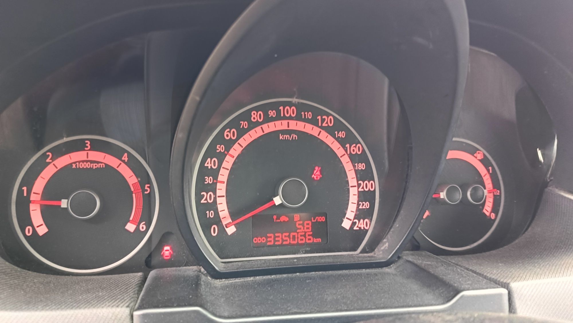 Sprzedam kia cee'd SW 1.6 crdi