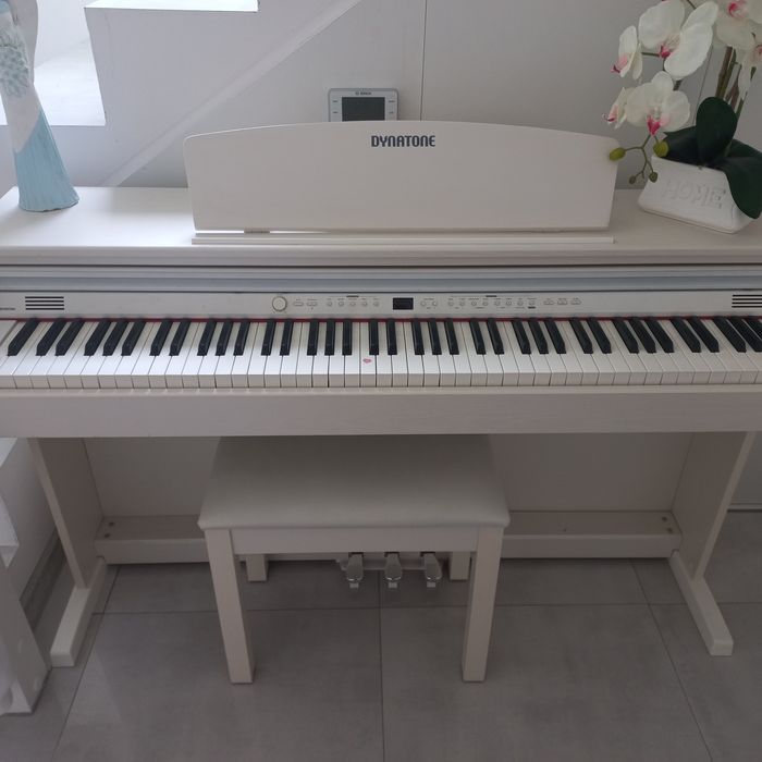 Pianino dynatone