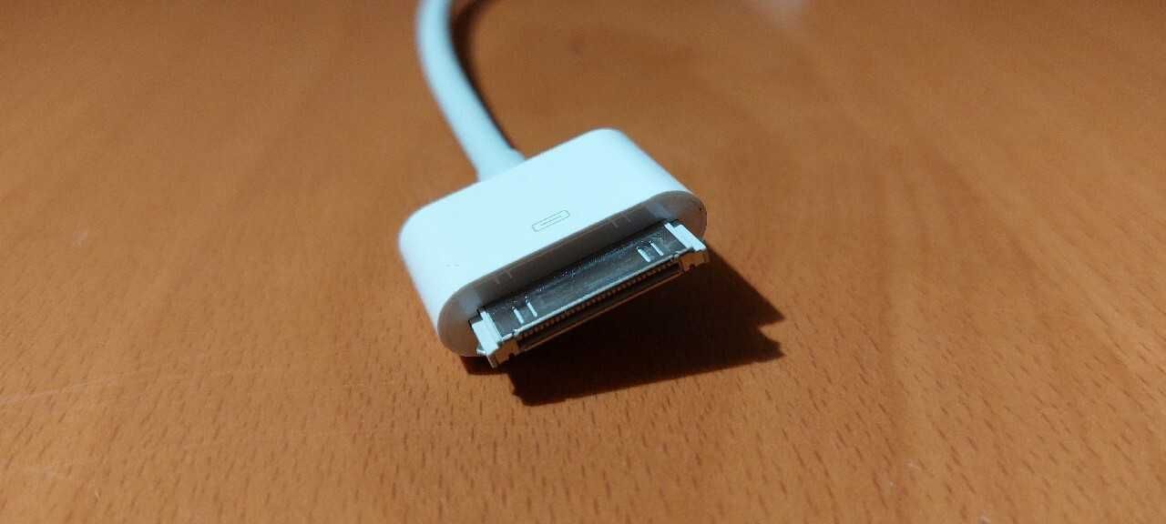 Oryginalna przejściówka Apple 30-PIN na VGA