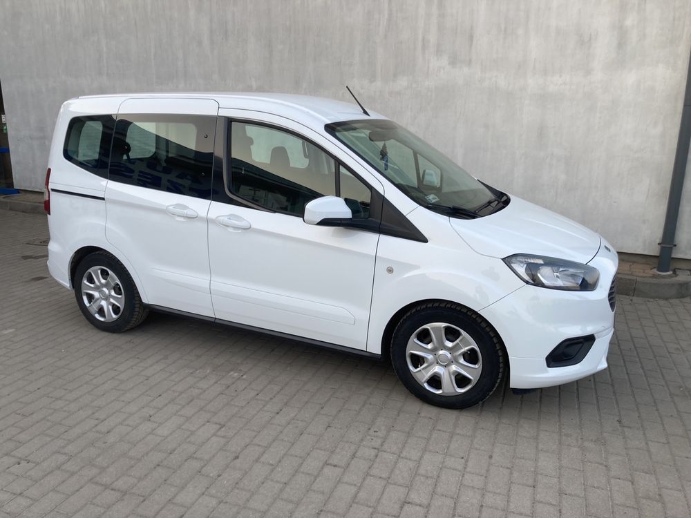 Ford Tourneo Courier