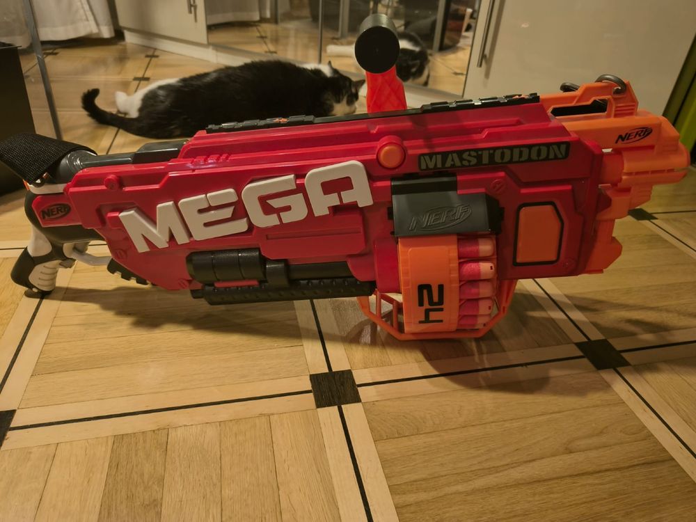 Nerf N-strike MEGA Mastodon