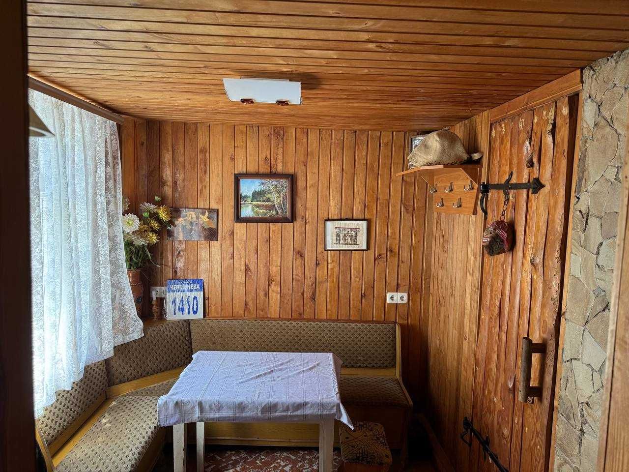 Будинок з лазнею-сауною, басейном та мангалом. Біля Одеси. с.Світле