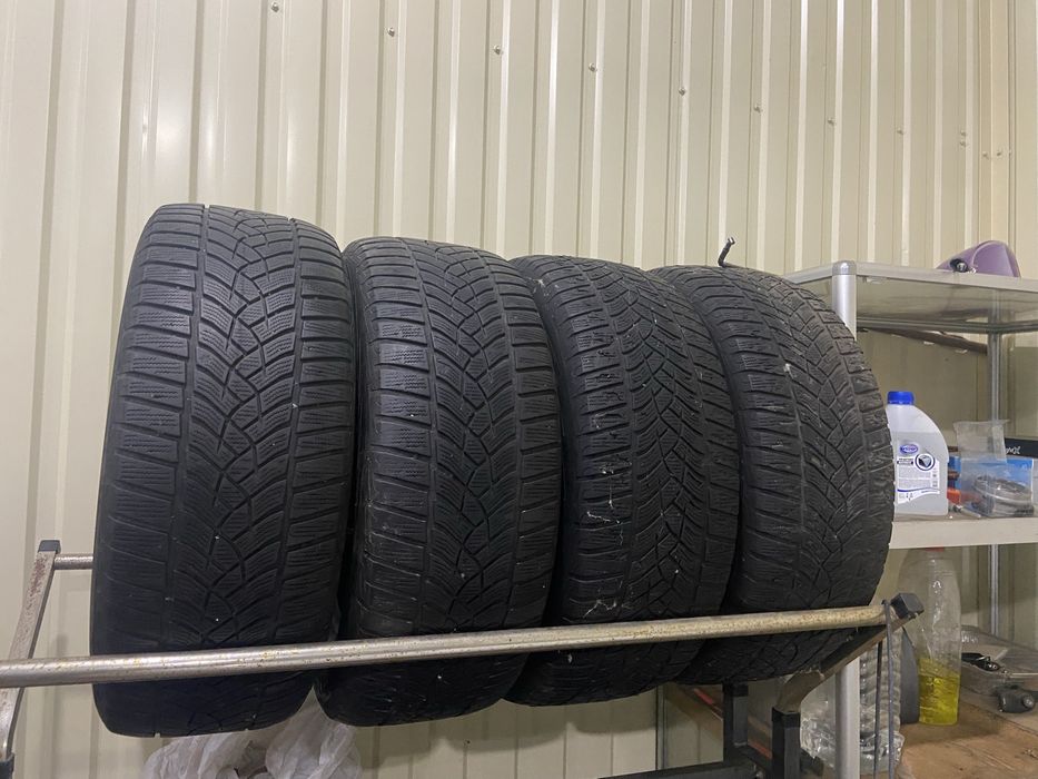Резина зима Good Year 225/55/17