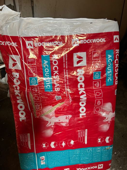 Oddam za darmo 80% paczki wełny 70 mm grubości