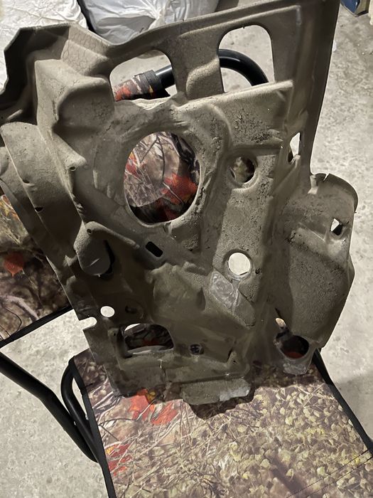 Шумоізоляція салону BMW 5GT задня права арка