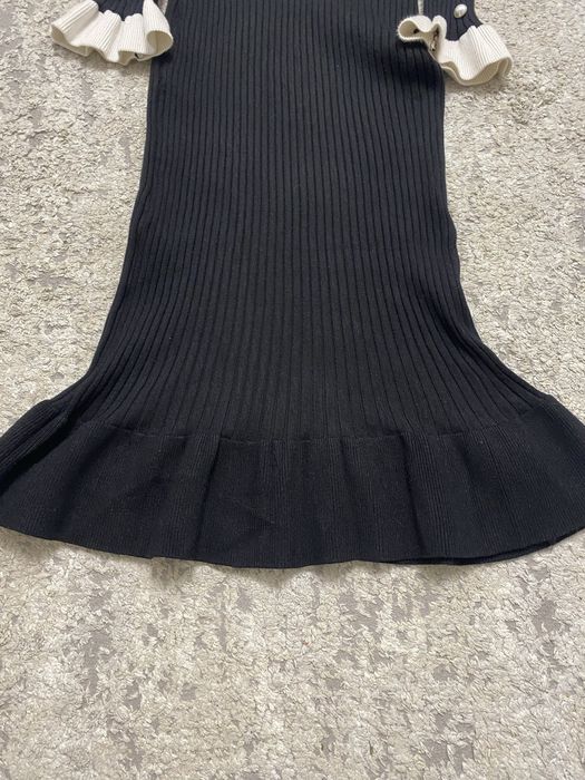 Плаття елегантне