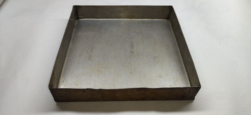 Протвіні з нержавіючої сталі.