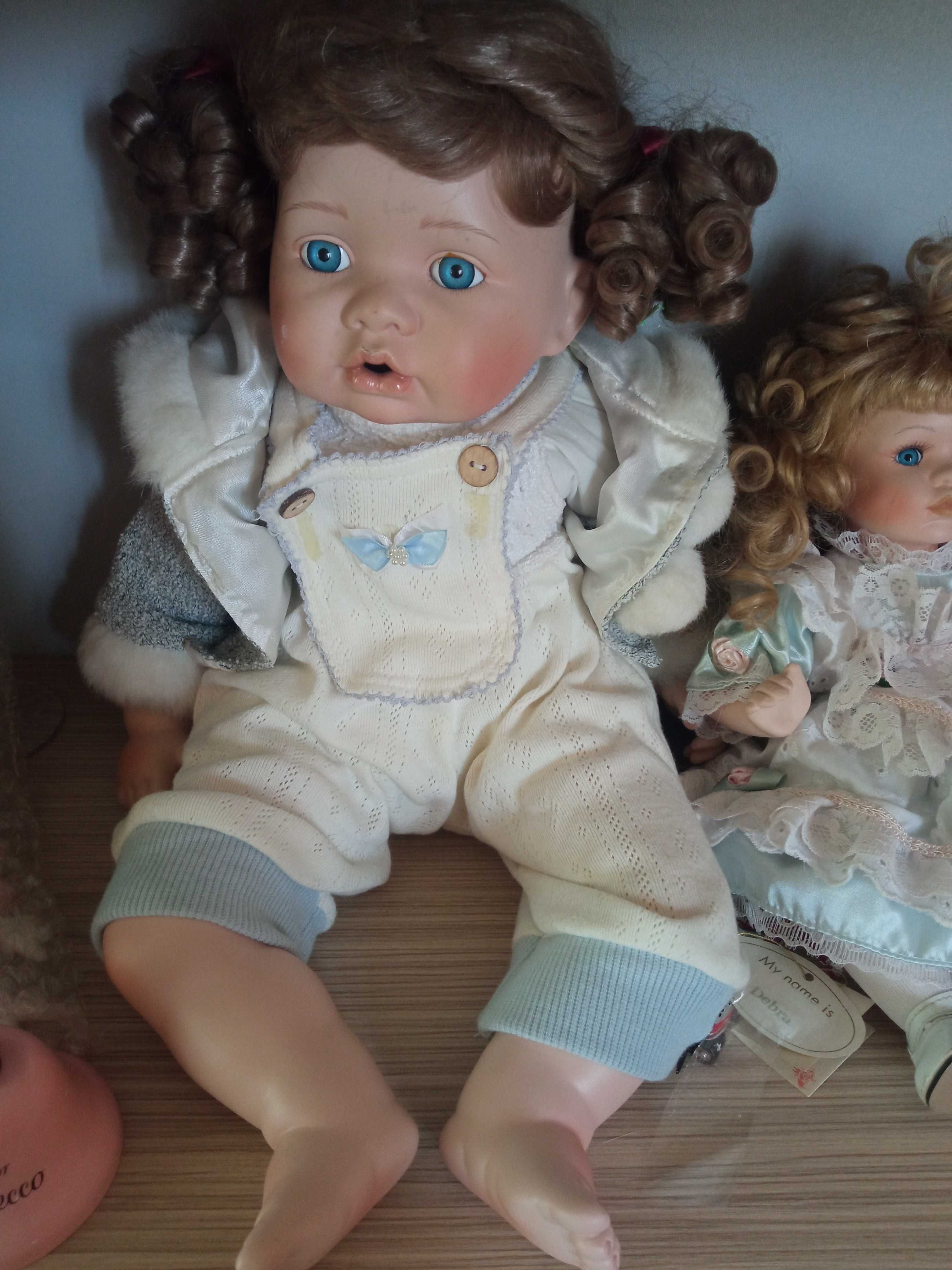Продам куклы из фарфора