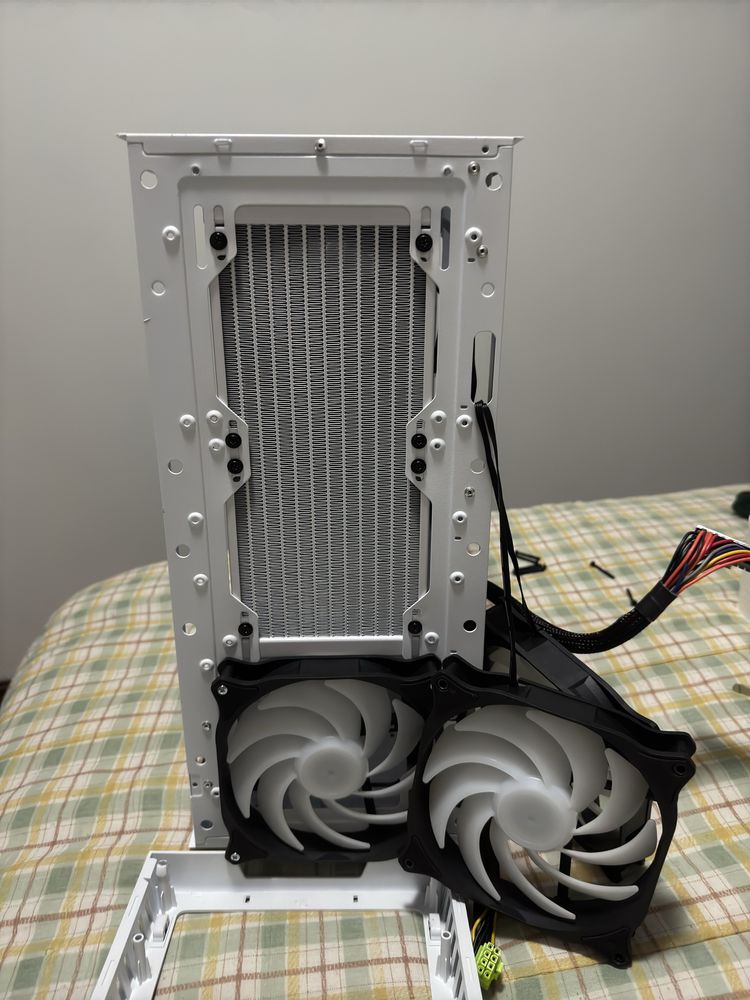 Pc gaming i5 12400f 4060 ddr5