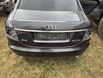 Klapa tył audi a6 c6 3.0 2005r LZ7Q