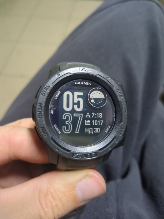 Годинник Garmin instinct solare 1