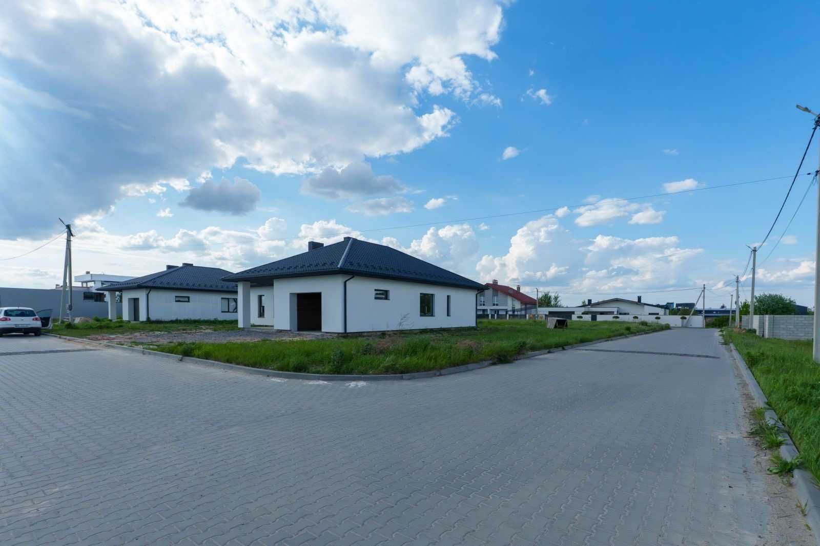 Будинок, м. Рівне, вул. Киівська на масиві Грін Хілз
