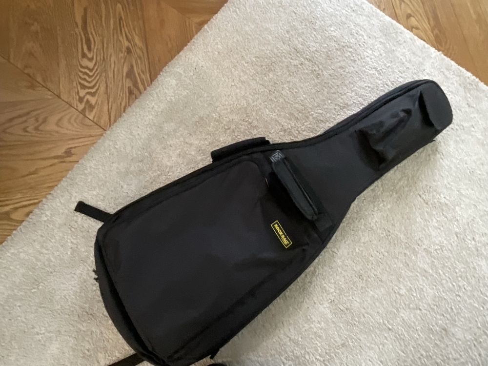 Електрична гітара Yamaha Pacifica у ідеальному стані з підсилювачем
