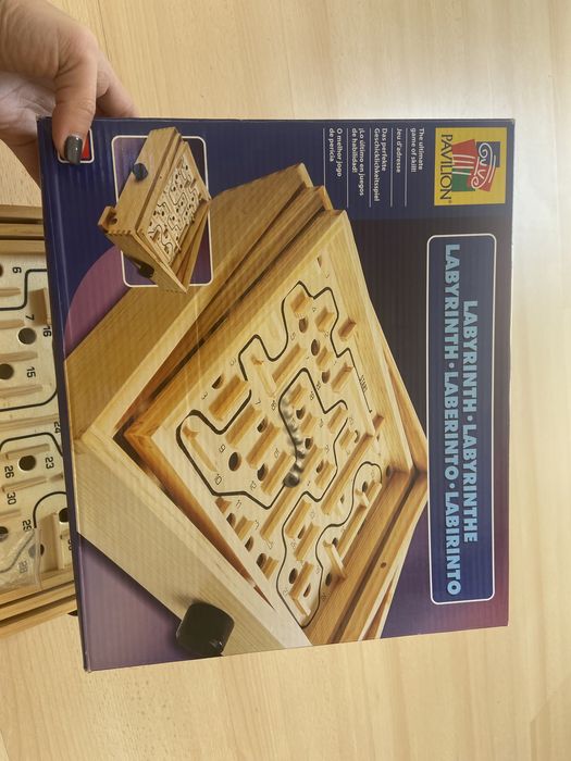 Jogo de labirinto para crianças - novo