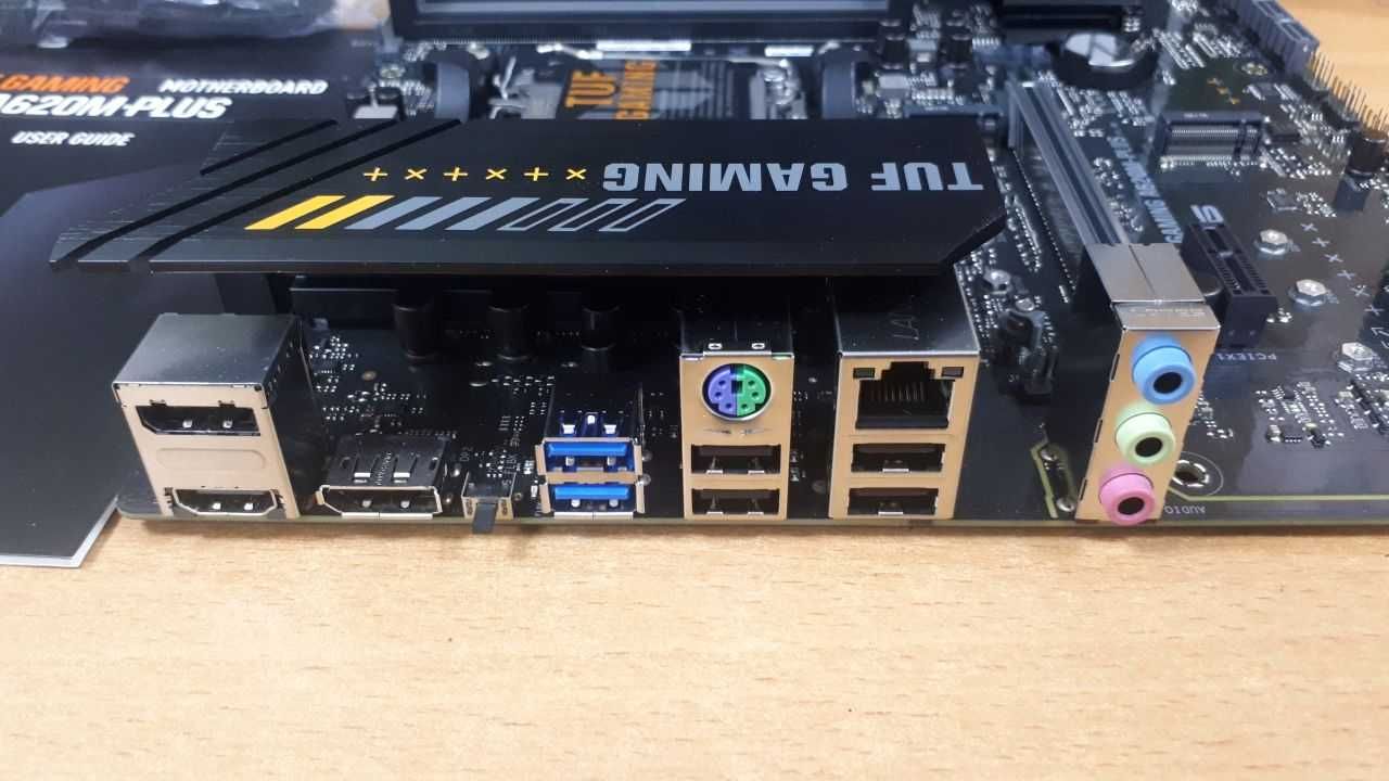 Материнська плата Asus TUF GAMING A620M-PLUS