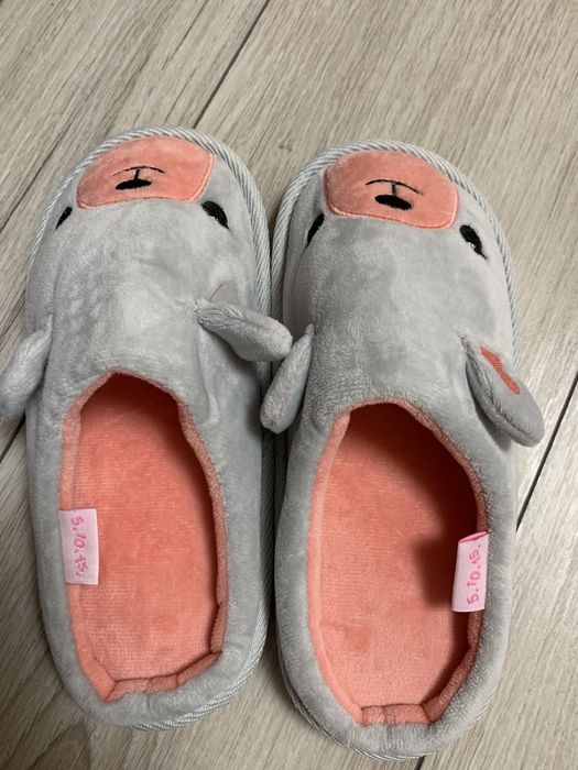 НОВІ дитячі тапочки теплі для дівчинки 32/33р   20см