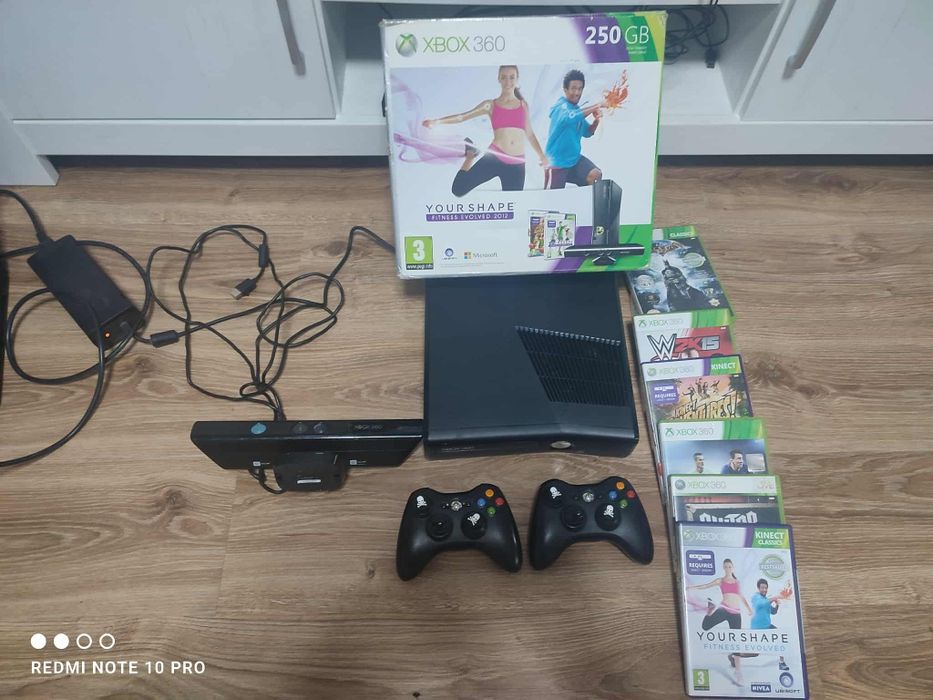 Xbox 360 duży zestaw 40 gier pad2x kamera