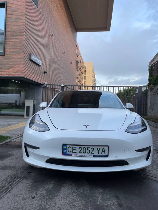 Tesla M3 Standard Plus