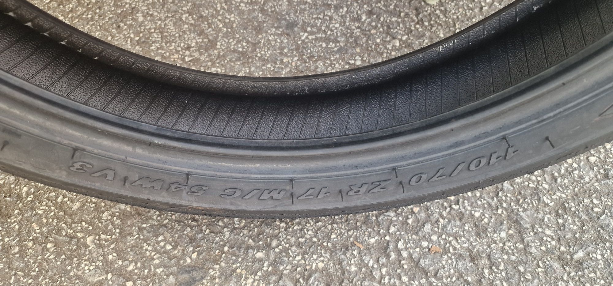 Pneus Dianteiro Pirelli Supercorsa 1/2 vida