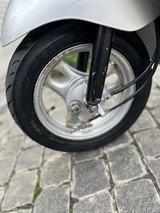 Honda Dio Fit з доками на модних номерах скутер мопед