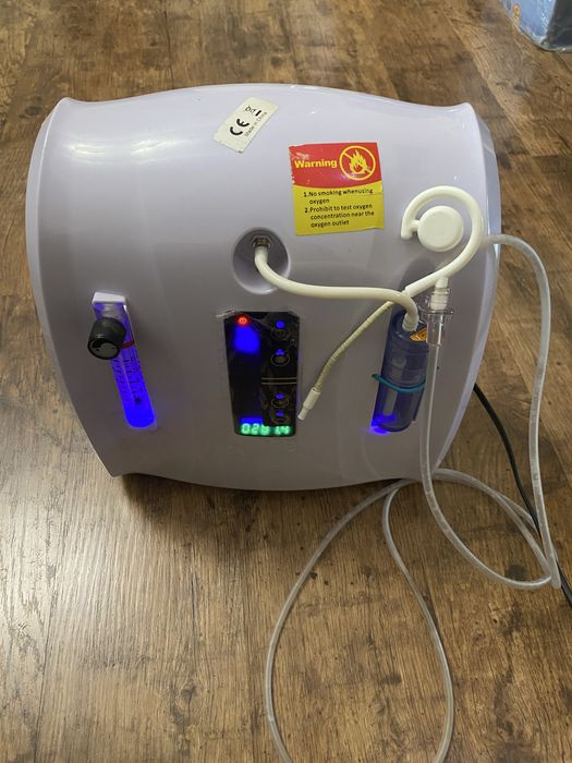 Регулируемый портативный кислородный концентратор 1-6 л/мин MAF015AW