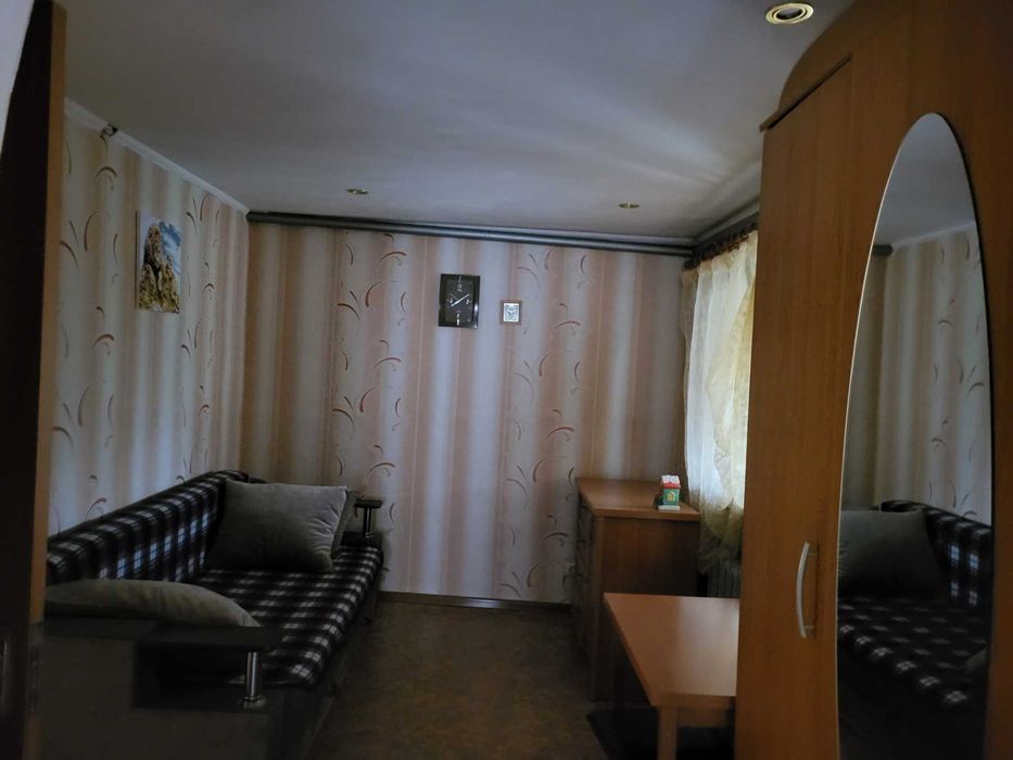 Продам добротний будинок на Лелеківці.