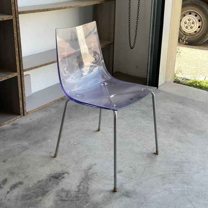 Cadeiras transparentes