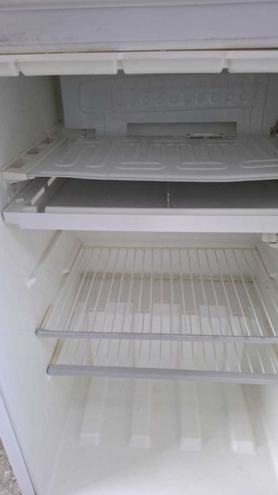 Mini frigorífico a funcionar