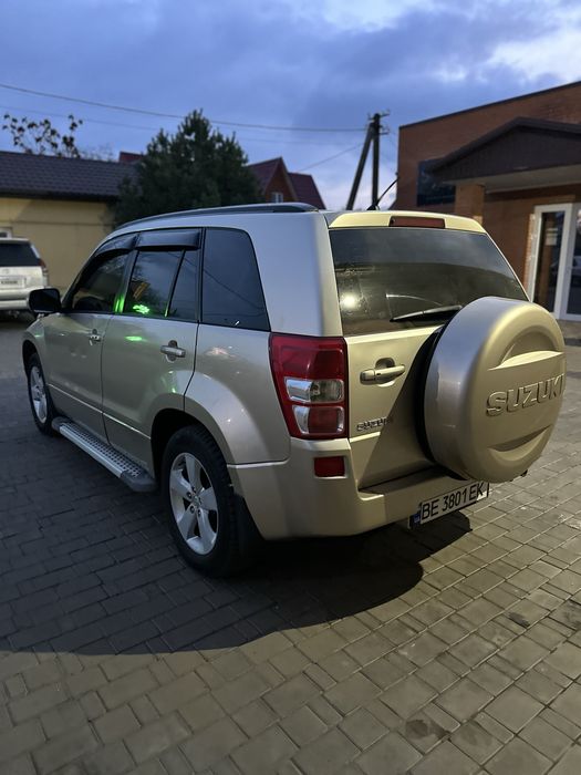 Suzuki grand vitara