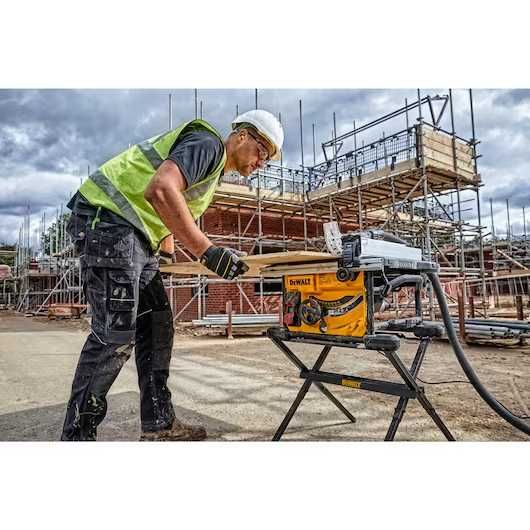 Pilarka stołowa DeWalt DWE7485-QS 1850W 210mm