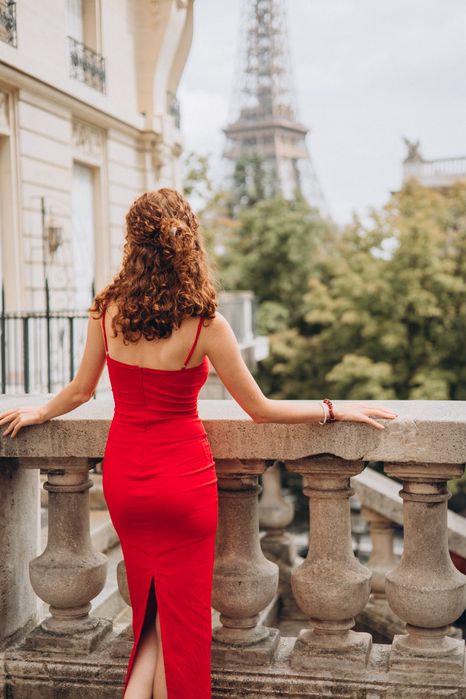 Червоне плаття