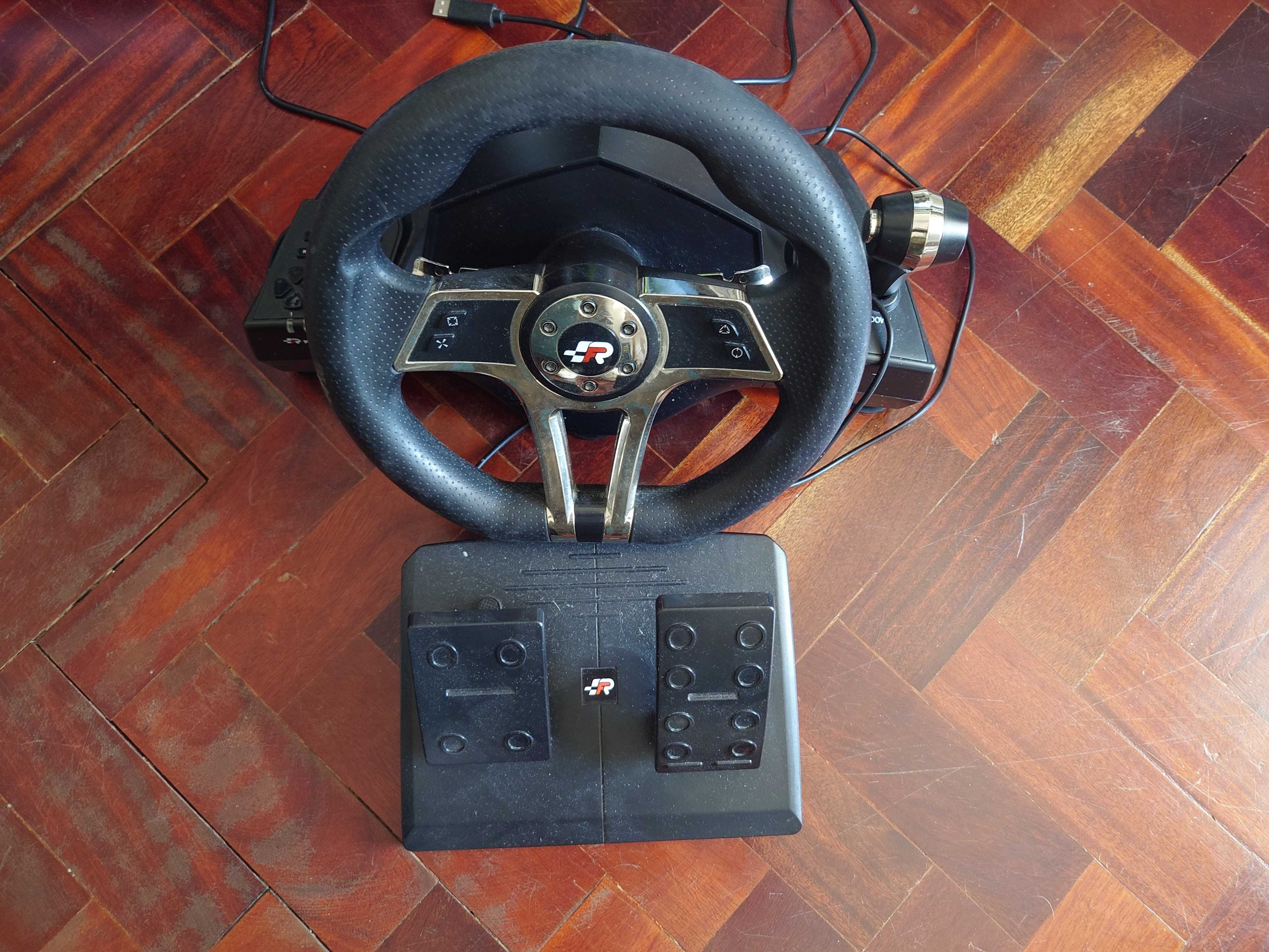 Volante PS3 ou PS4
