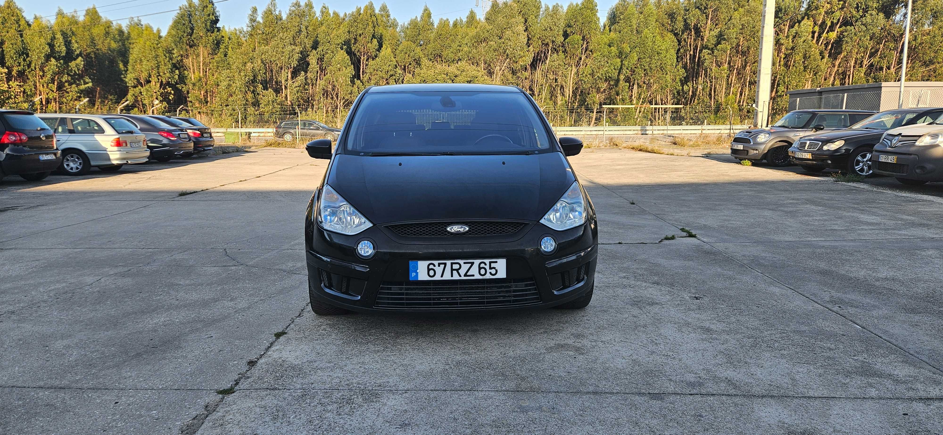Ford S-Max 2.0 TDCI 140cv Titanium (7 Lugares)