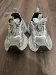 Balenciaga 10 xl