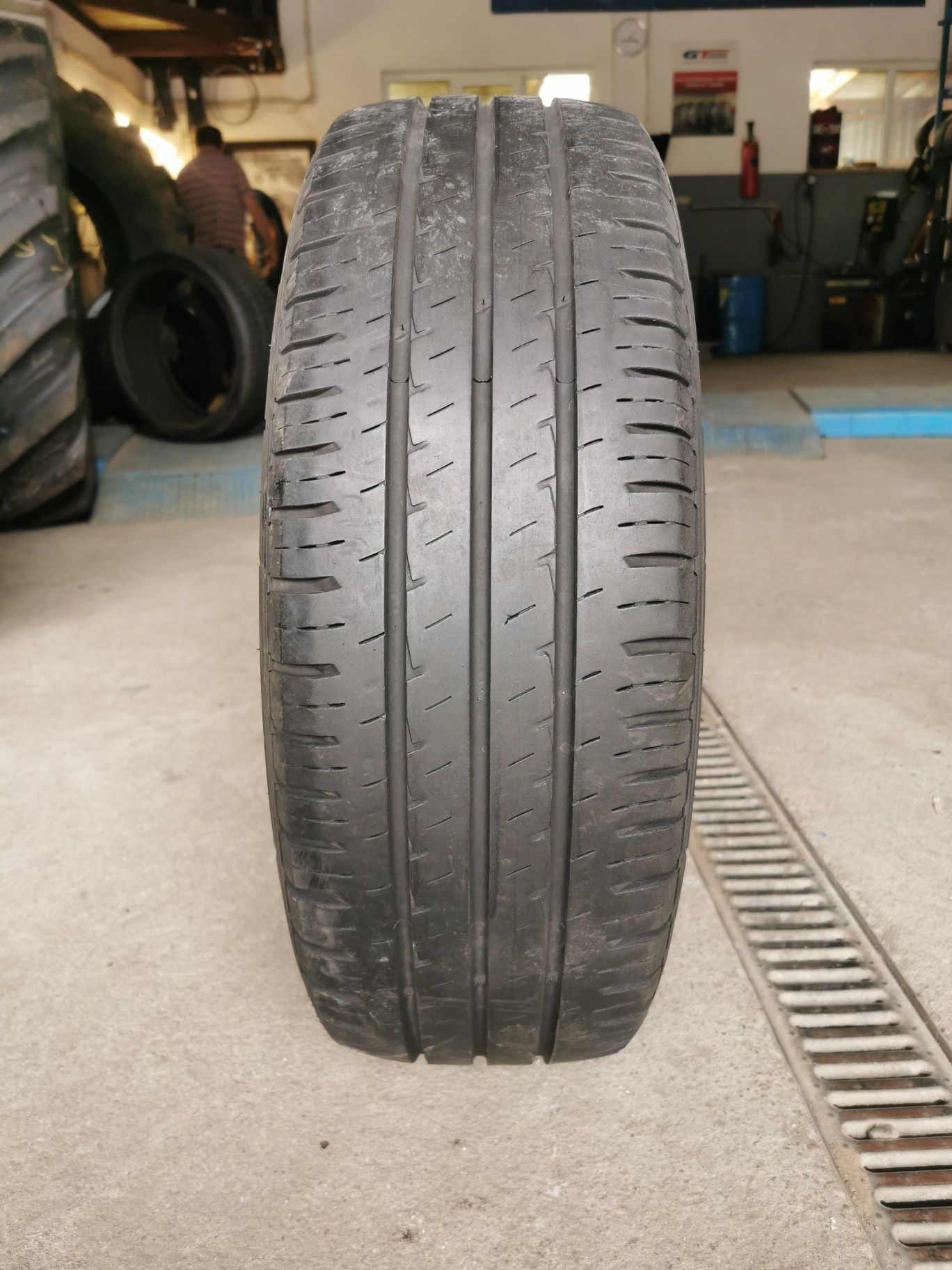 Opona 215/65R16C 109/107R Hankook Vantra LT z 2017r. #188