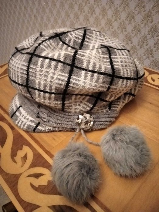 Двойной зимний вязаный женский берет