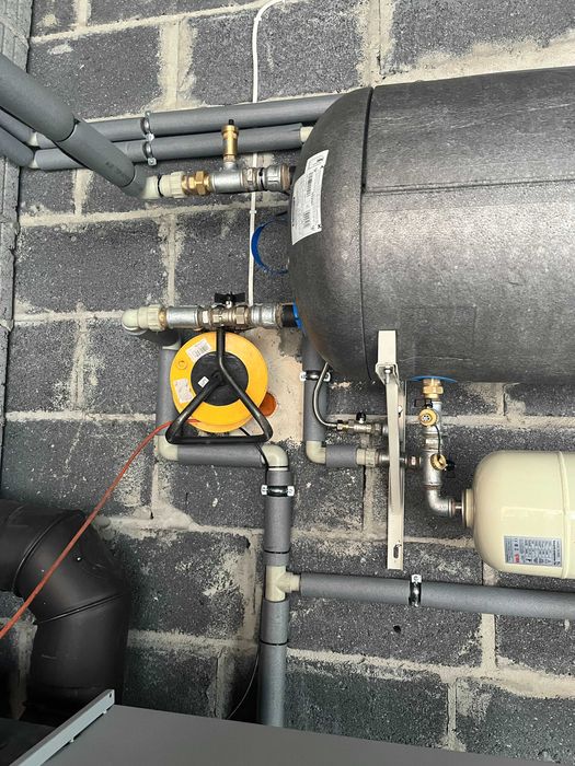 Hydraulik Montaż/Naprawa