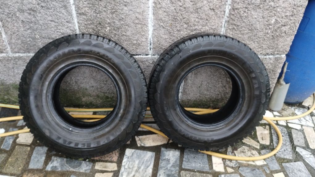 Pneus 31/10.5R15