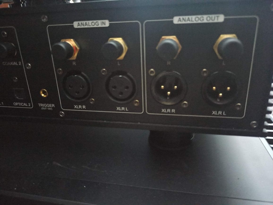 Eversolo A8 streamer DAC e pré amplificador