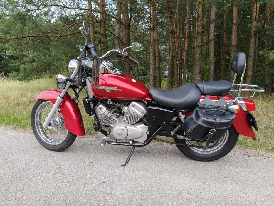 Honda Shadow 125 JC 29 , na kat .B . 1999 rok. Jak Yamaha drag Star.